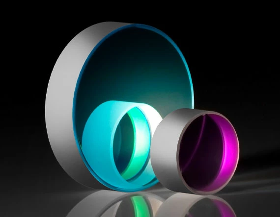 Ultra-High Reflectivity (UHR) Broadband Dielectric Mirrors 1 Ultra-High Reflectivity (UHR) Broadband Dielectric Mirrors